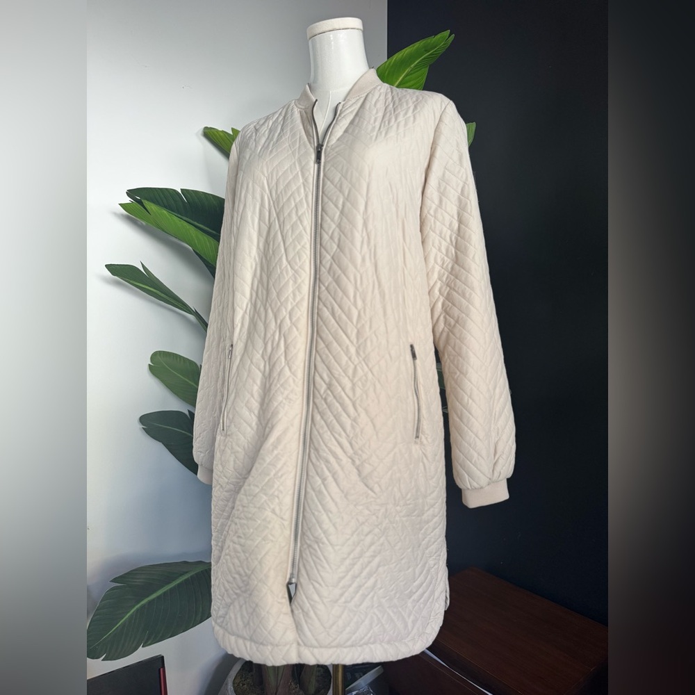 Soyaconcept quilted lightweight long jacket